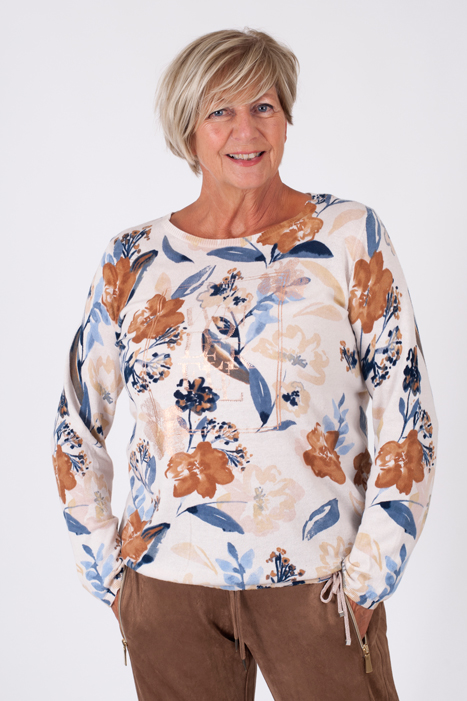 Afbeelding van Trui van het merk Rabe, marine met steentjes en cognac print.
